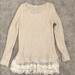 Long sleeve knit sweater with lace frill